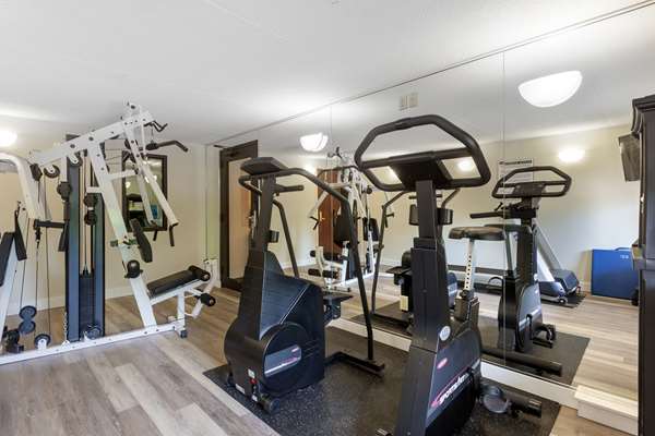 Fitness/ Exercise Room - Best Western Halton Hills Hotel Georgetown