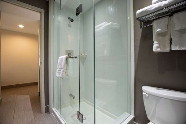 Suite - Best Western Plus Executive Inn Scarborough