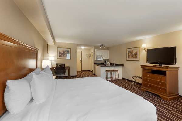  - Best Western Plus Orillia Hotel