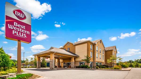 Exterior view - Best Western Plus Muskoka Inn Huntsville