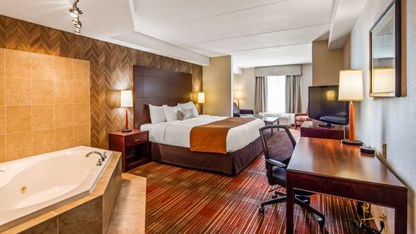  - Best Western Plus Muskoka Inn Huntsville