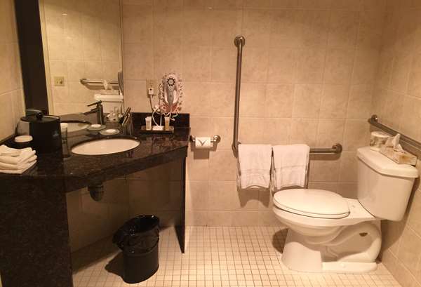  - Best Western Plus Inn & Suites Orangeville