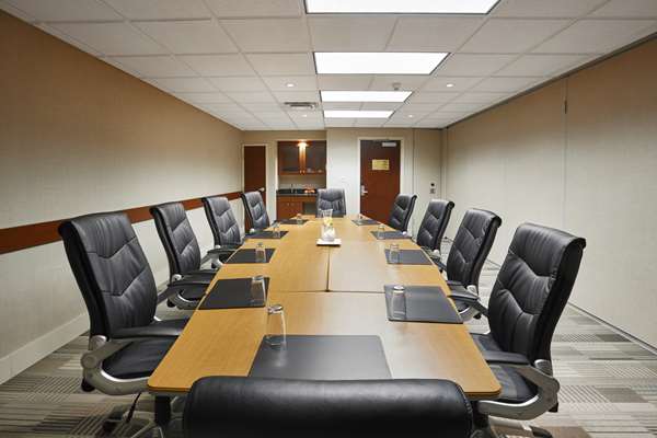  - Best Western Plus Inn & Suites Orangeville