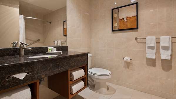  - Best Western Plus Inn & Suites Orangeville
