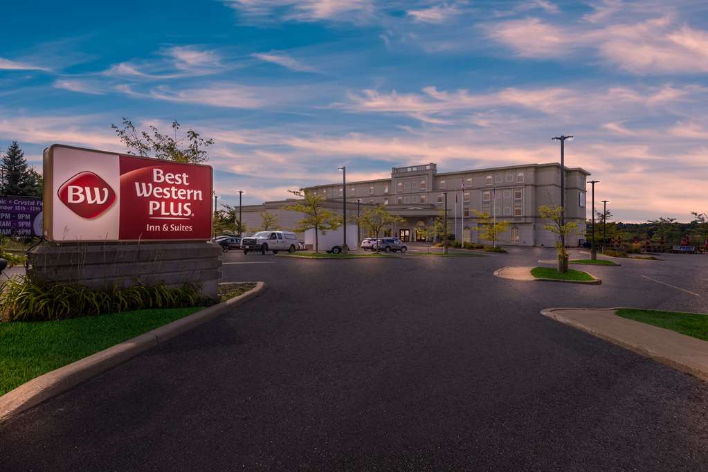 Best Western Plus Orangeville Inn & Stes