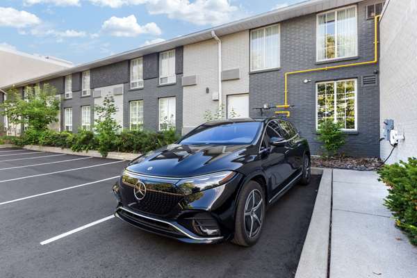  - Best Western Milton Inn