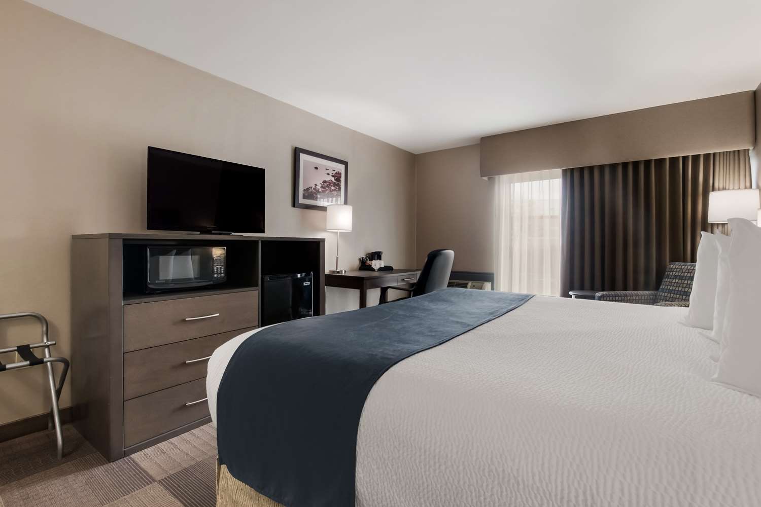 Best Western St Catharines Hotel & Conference Center, ON - See Discounts
