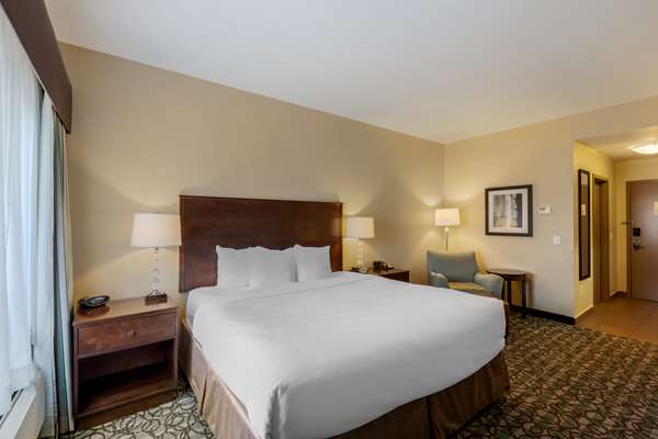  - Best Western Plus East Ridge Inn Walkerton