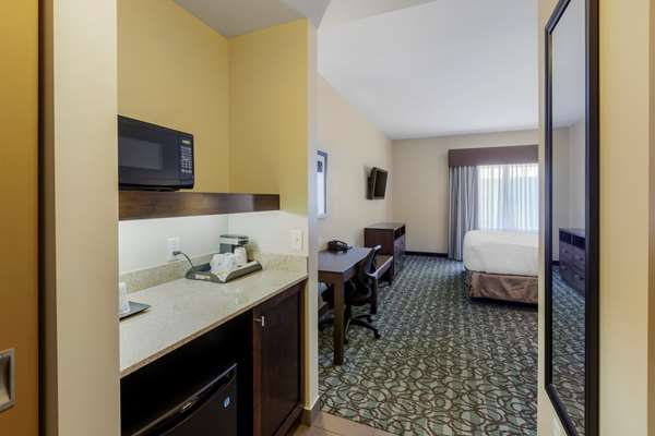  - Best Western Plus East Ridge Inn Walkerton