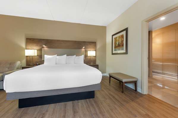  - Best Western Plus Parkside Inn & Spa Perth