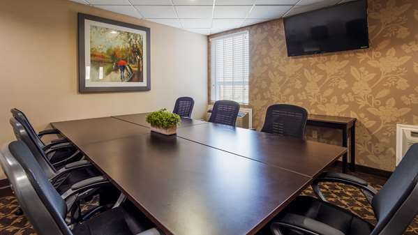  - Best Western Plus Hotel Bowmanville