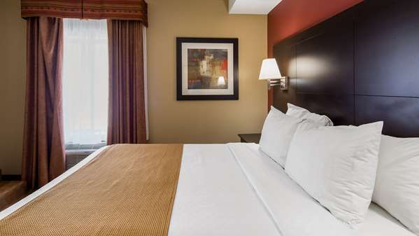  - Best Western Plus Hotel Bowmanville