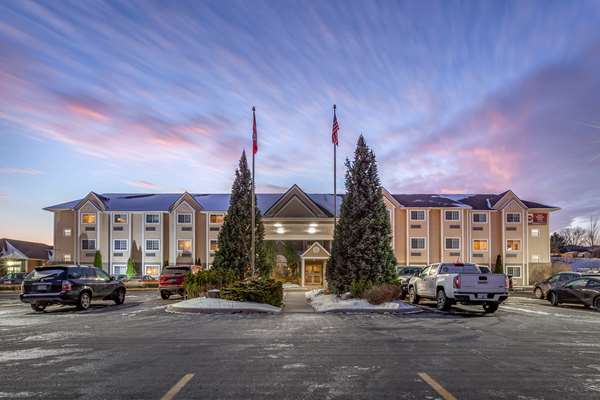 Exterior view - Best Western Plus Woodstock Hotel & Conference Center