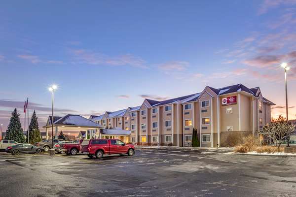 Exterior view - Best Western Plus Woodstock Hotel & Conference Center
