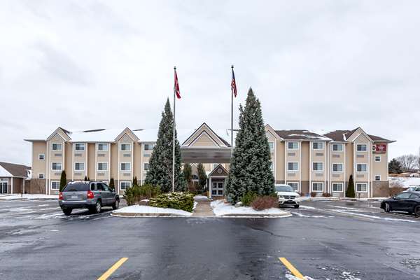 Exterior view - Best Western Plus Woodstock Hotel & Conference Center