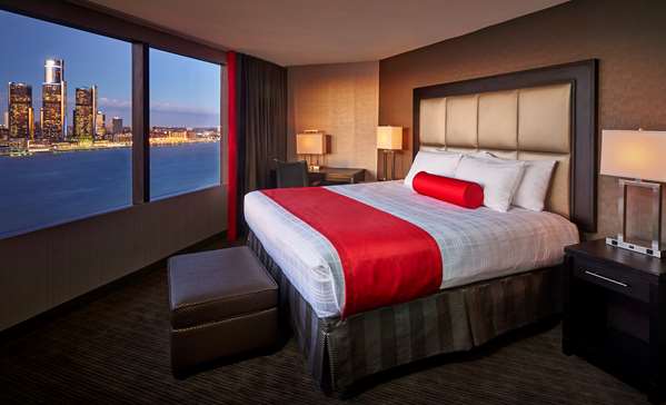  - Best Western Plus Waterfront Hotel Windsor