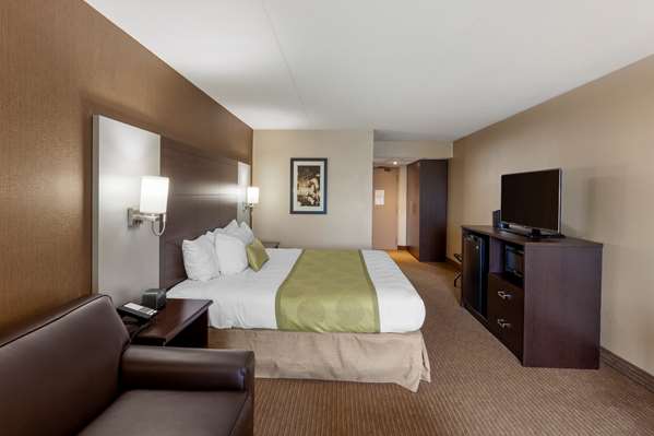  - Best Western Plus Leamington Hotel & Conference Centre