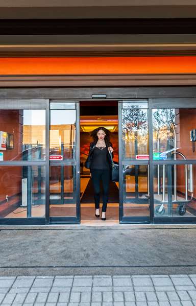 Exterior view - Best Western Premier Toronto Airport Carlingview Hotel