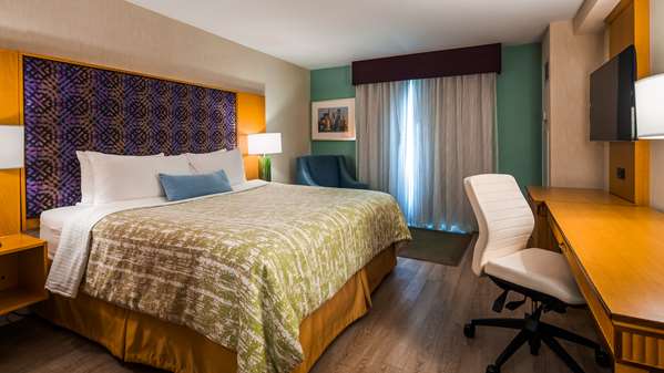  - Best Western Premier Toronto Airport Carlingview Hotel