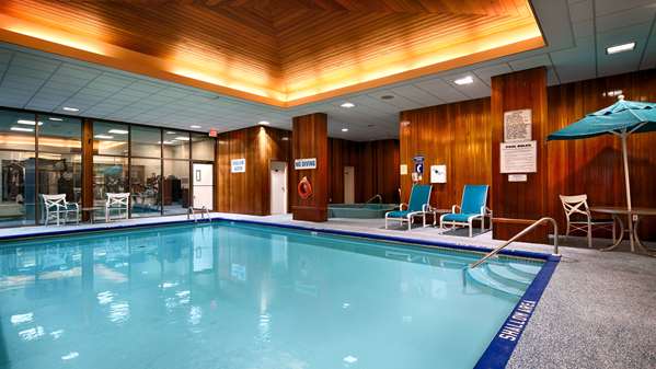 Pool - Best Western Plus Arden Park Hotel Stratford