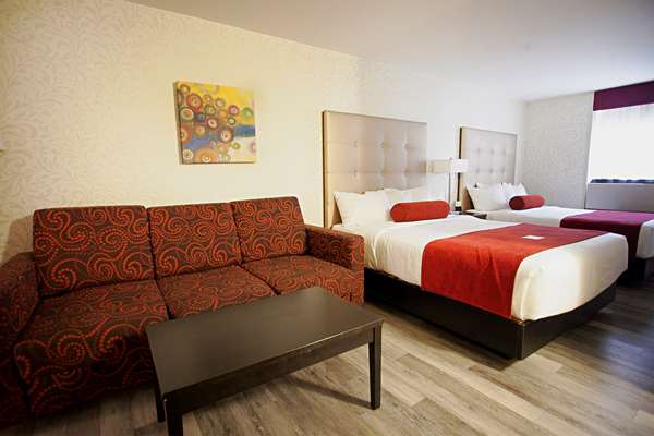  - Best Western Plus Montreal Downtown Hotel Europa
