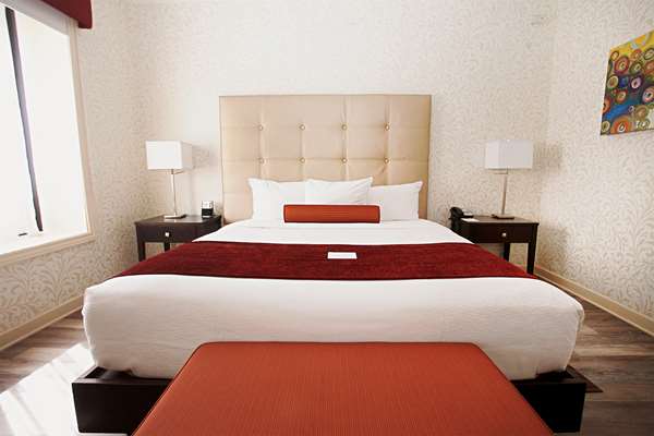  - Best Western Plus Montreal Downtown Hotel Europa