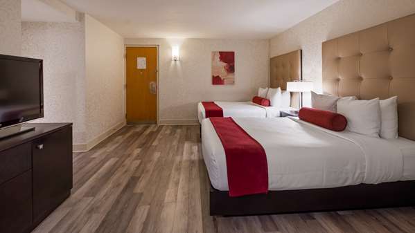  - Best Western Plus Montreal Downtown Hotel Europa