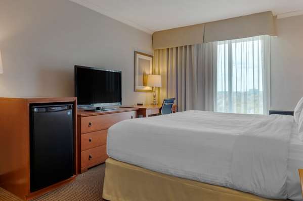  - Best Western Plus Gatineau Hotel