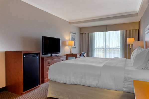  - Best Western Plus Gatineau Hotel