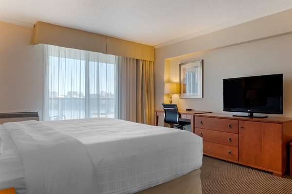  - Best Western Plus Gatineau Hotel