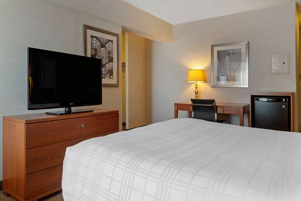  - Best Western Plus Gatineau Hotel