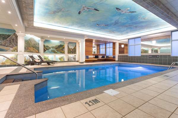 Pool - Best Western Plus City Centre Hotel Quebec City