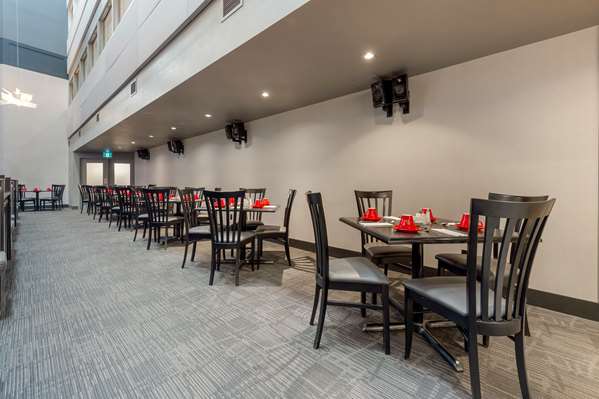 Restaurant - Best Western Plus City Centre Hotel Quebec City