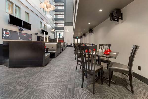 Restaurant - Best Western Plus City Centre Hotel Quebec City