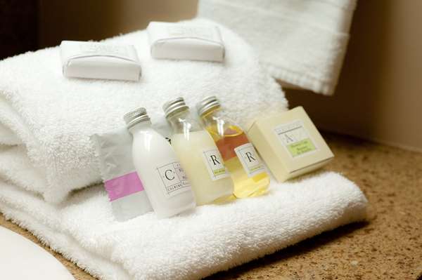  - Best Western Plus Mont Laurier Hotel