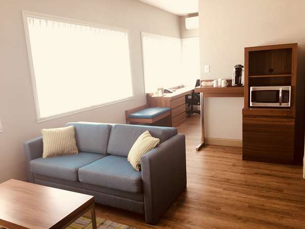 Suite - Best Western Plus Mont Laurier Hotel