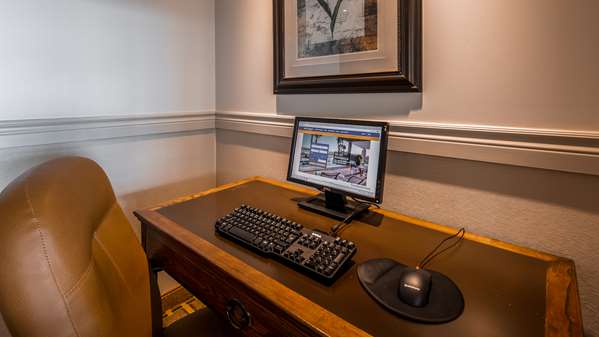 Conference Area - Best Western Plus Mont Laurier Hotel