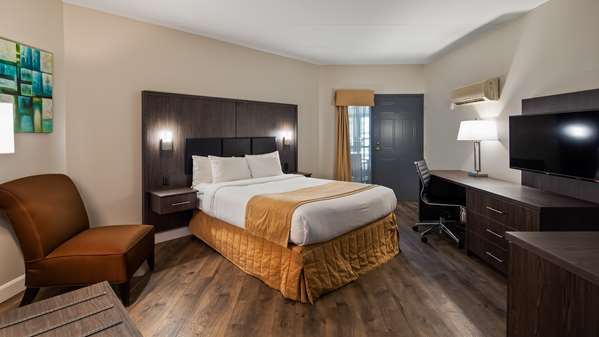  - Best Western Laval-Montreal Inn