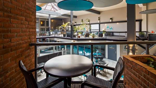  - Best Western Laval-Montreal Inn