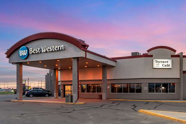Exterior view - Best Western Marquis Inn & Suites Prince Albert
