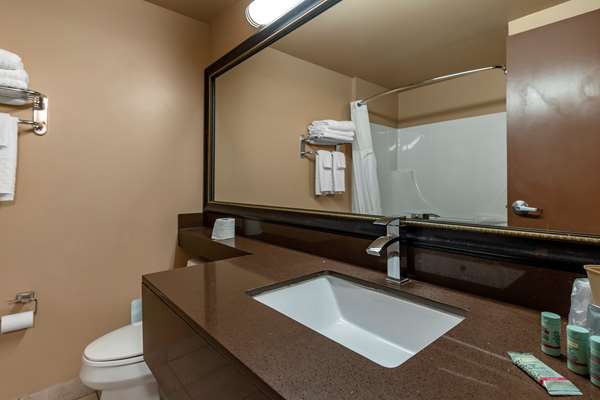  - Best Western Marquis Inn & Suites Prince Albert