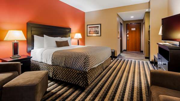  - Best Western Blairmore Hotel Saskatoon