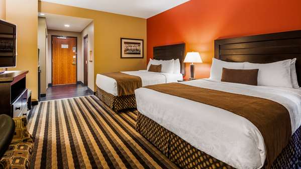  - Best Western Blairmore Hotel Saskatoon
