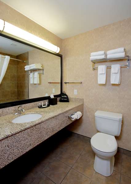  - Best Western Blairmore Hotel Saskatoon