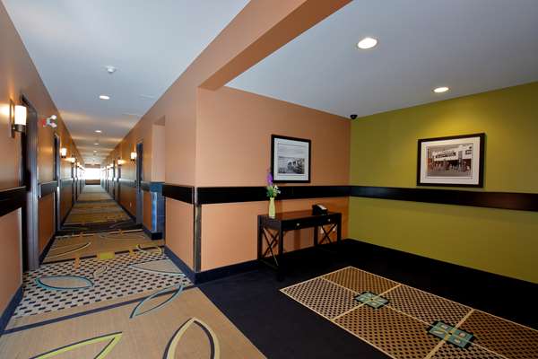  - Best Western Blairmore Hotel Saskatoon