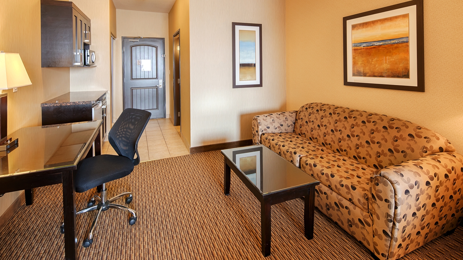 Best Western Plus Estevan Inn & Suites, SK See Discounts