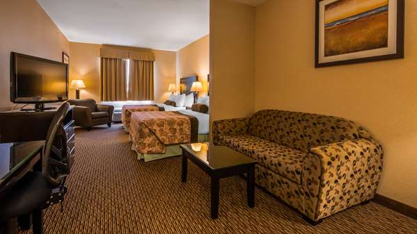  - Best Western Plus Estevan Inn & Suites