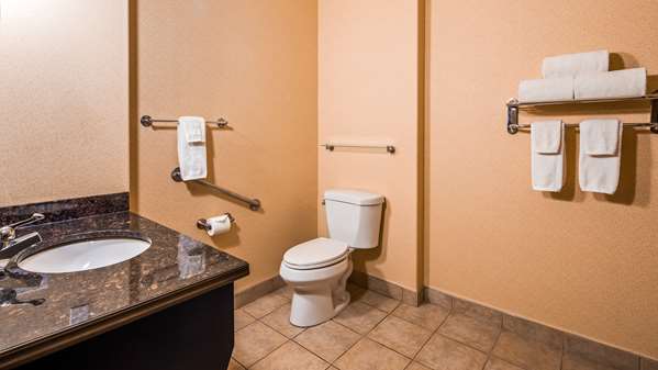 - Best Western Plus Estevan Inn & Suites