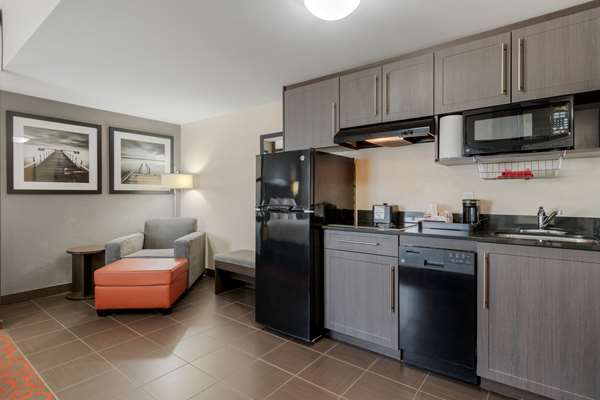  - Best Western Plus Eastgate Inn Regina