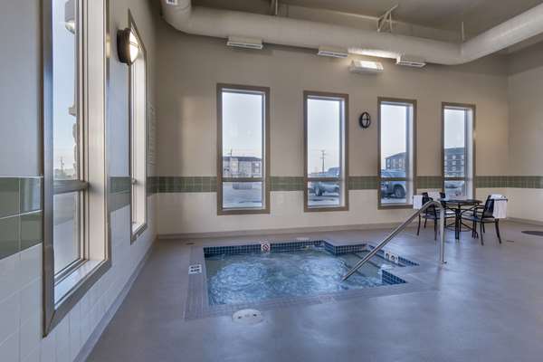 Pool - Best Western Plus Moose Jaw Hotel